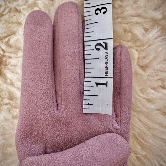 Powder Designs UK Bettina Fuchsia Gloves Faux Fur - Picture 14 of 14
